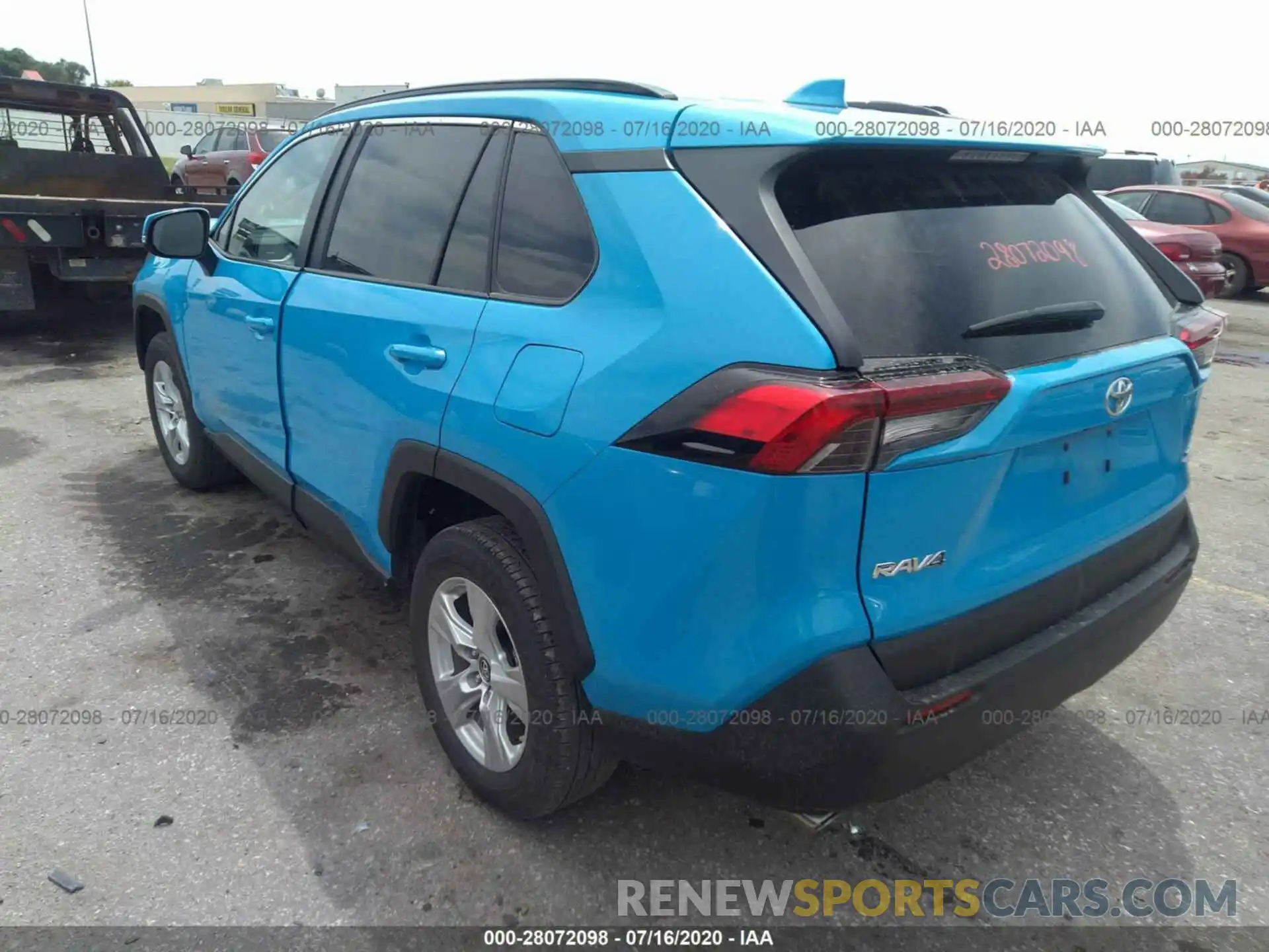 3 Photograph of a damaged car 2T3W1RFV7KW034451 TOYOTA RAV4 2019