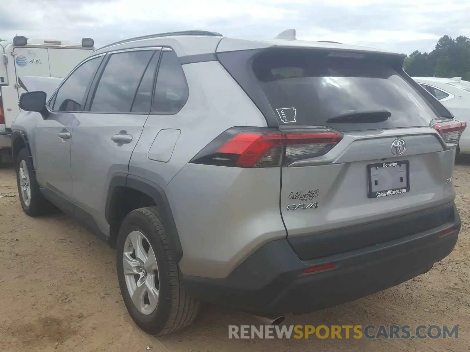 3 Photograph of a damaged car 2T3W1RFV7KW039794 TOYOTA RAV4 2019