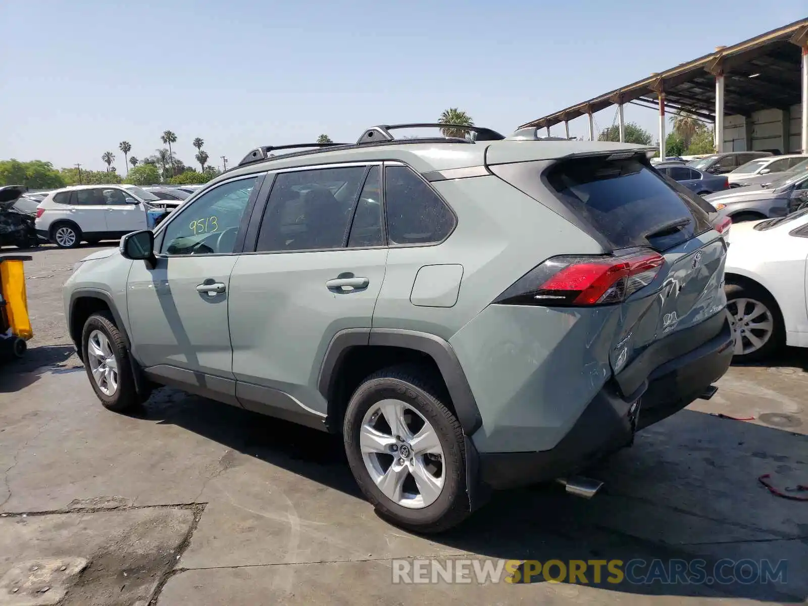 3 Photograph of a damaged car 2T3W1RFV7KW041772 TOYOTA RAV4 2019