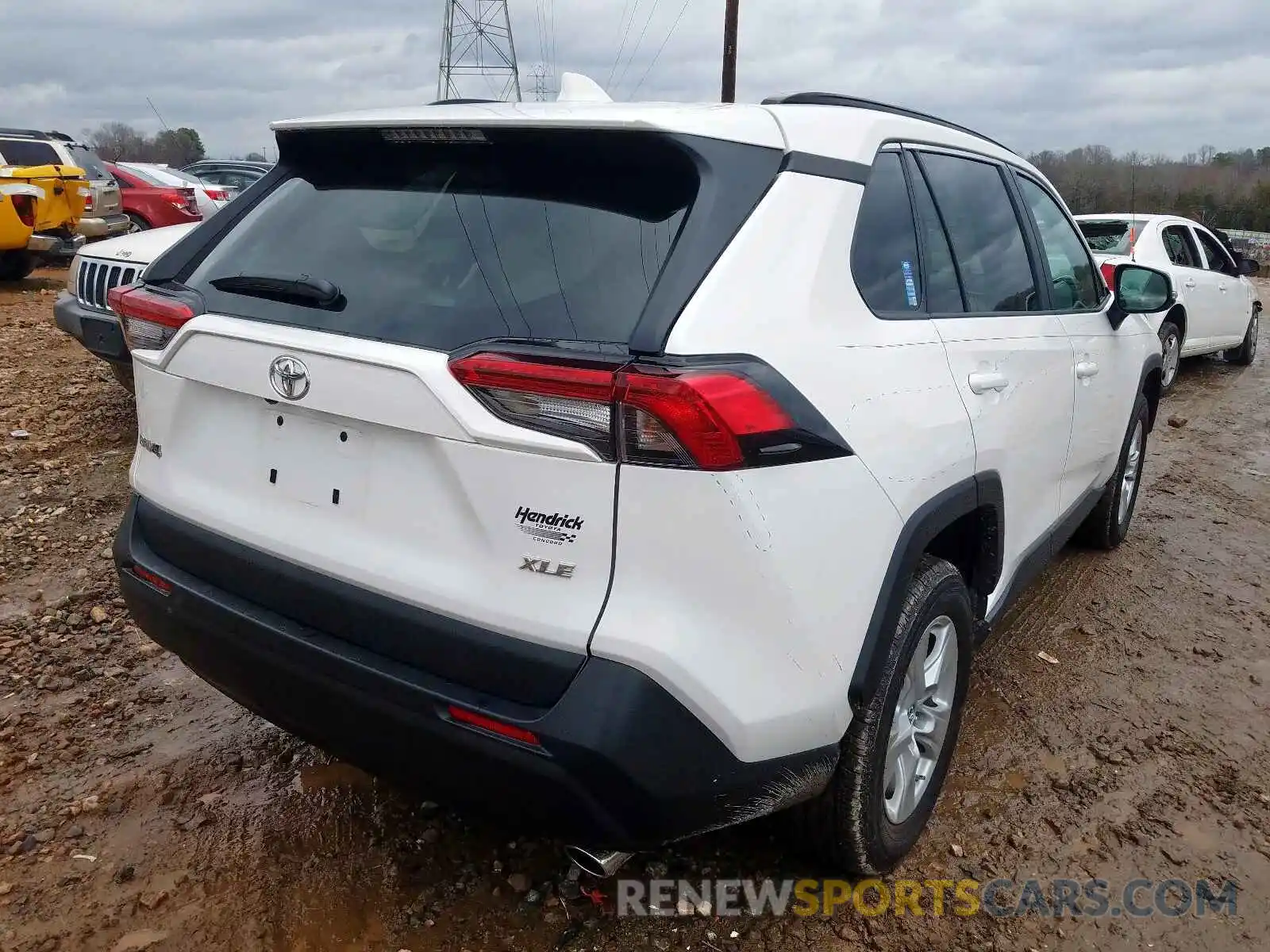 4 Photograph of a damaged car 2T3W1RFV7KW051329 TOYOTA RAV4 2019