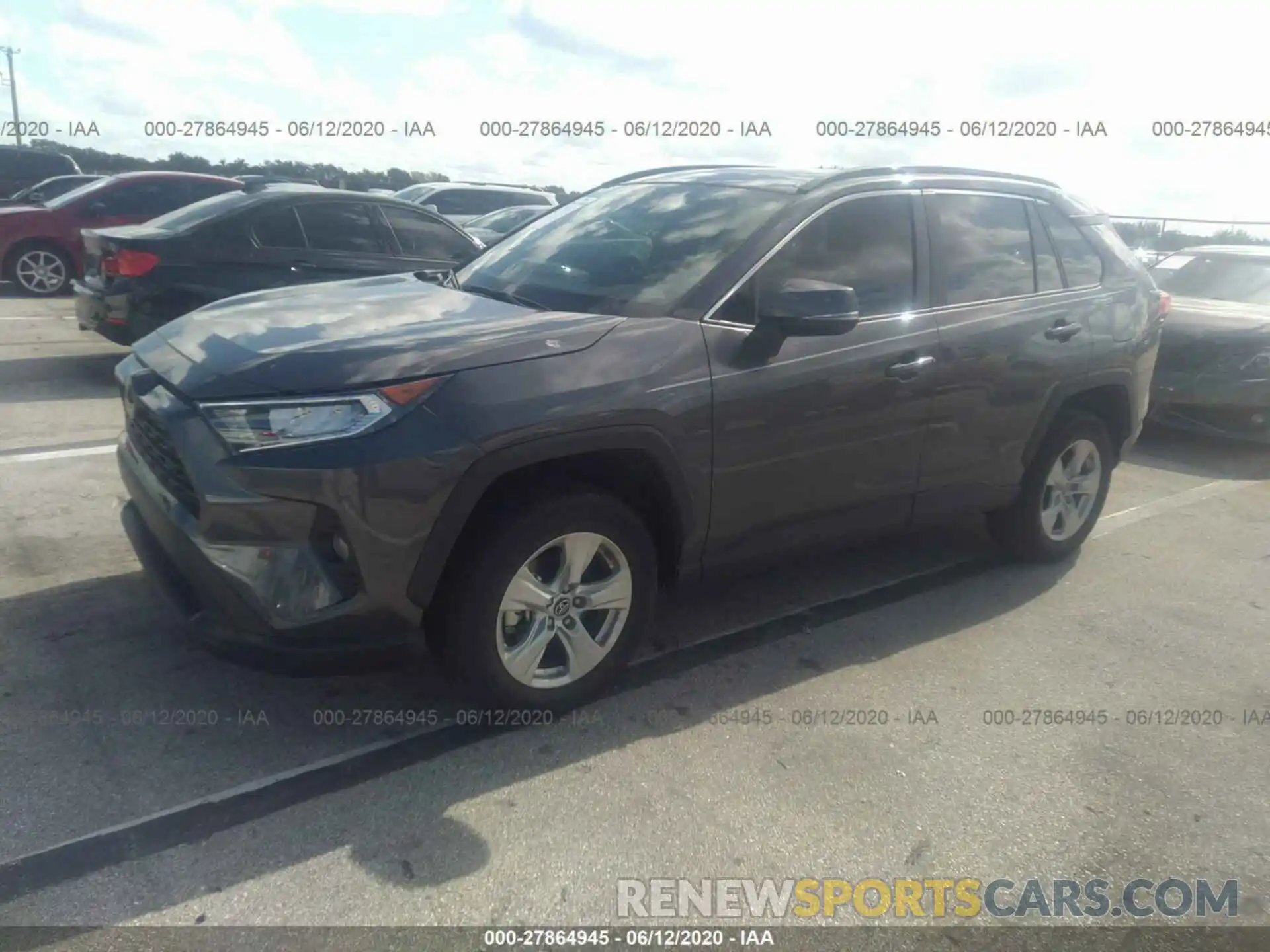 2 Photograph of a damaged car 2T3W1RFV8KC008068 TOYOTA RAV4 2019