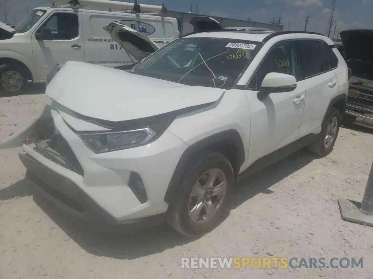 2 Photograph of a damaged car 2T3W1RFV8KC010015 TOYOTA RAV4 2019