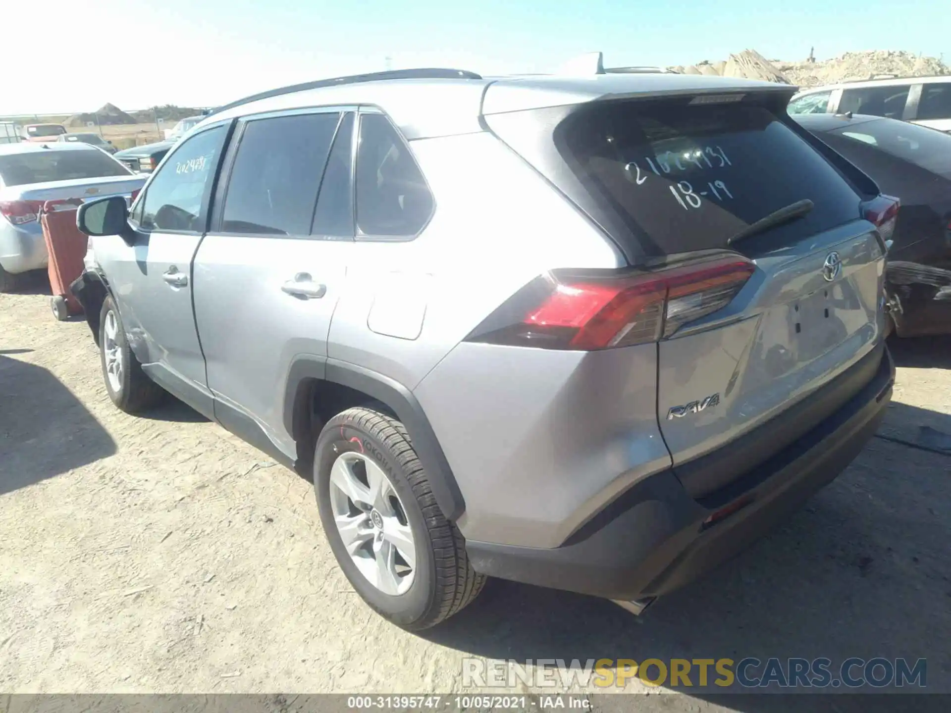 3 Photograph of a damaged car 2T3W1RFV8KC013710 TOYOTA RAV4 2019