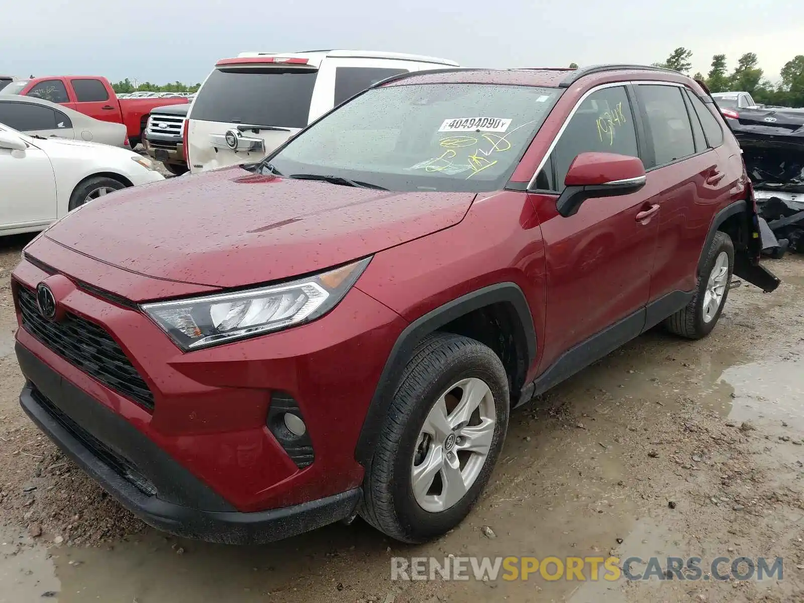 2 Photograph of a damaged car 2T3W1RFV8KC016283 TOYOTA RAV4 2019