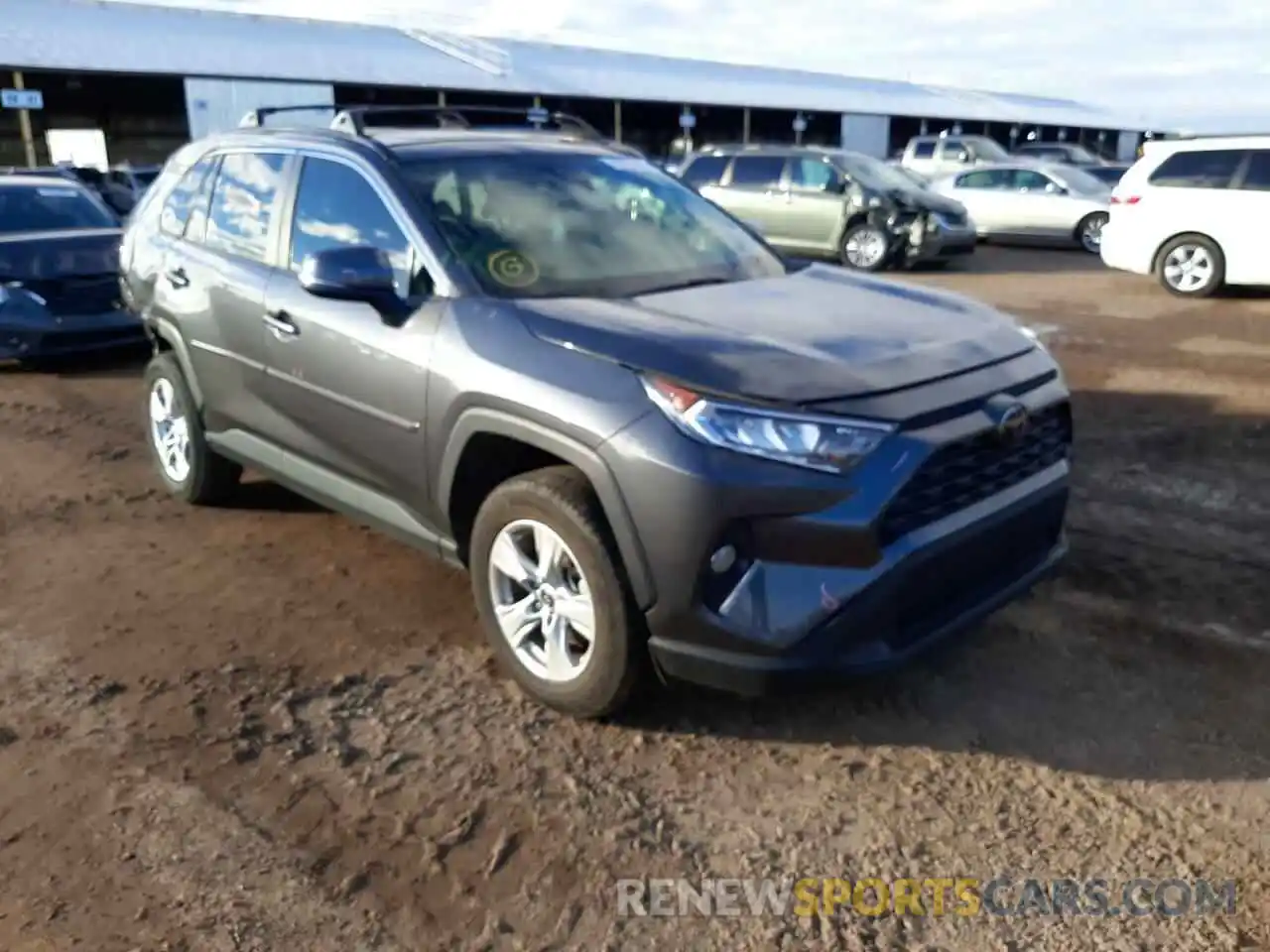 1 Фотография поврежденного автомобиля 2T3W1RFV8KC022469 TOYOTA RAV4 2019