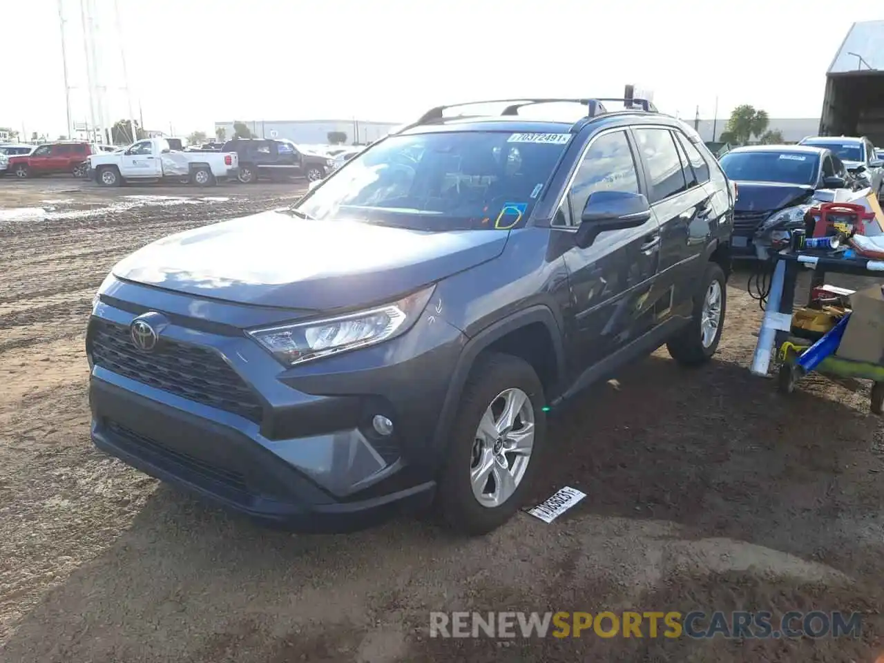 2 Фотография поврежденного автомобиля 2T3W1RFV8KC022469 TOYOTA RAV4 2019