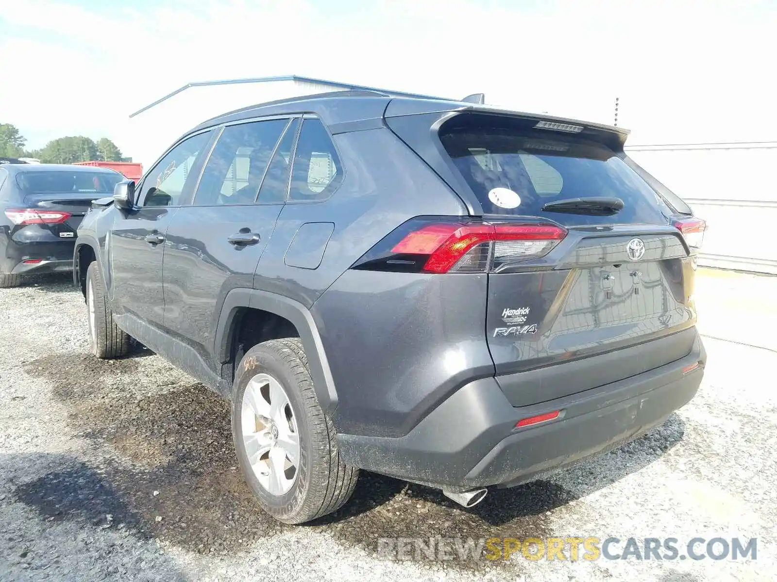 3 Photograph of a damaged car 2T3W1RFV8KC023315 TOYOTA RAV4 2019