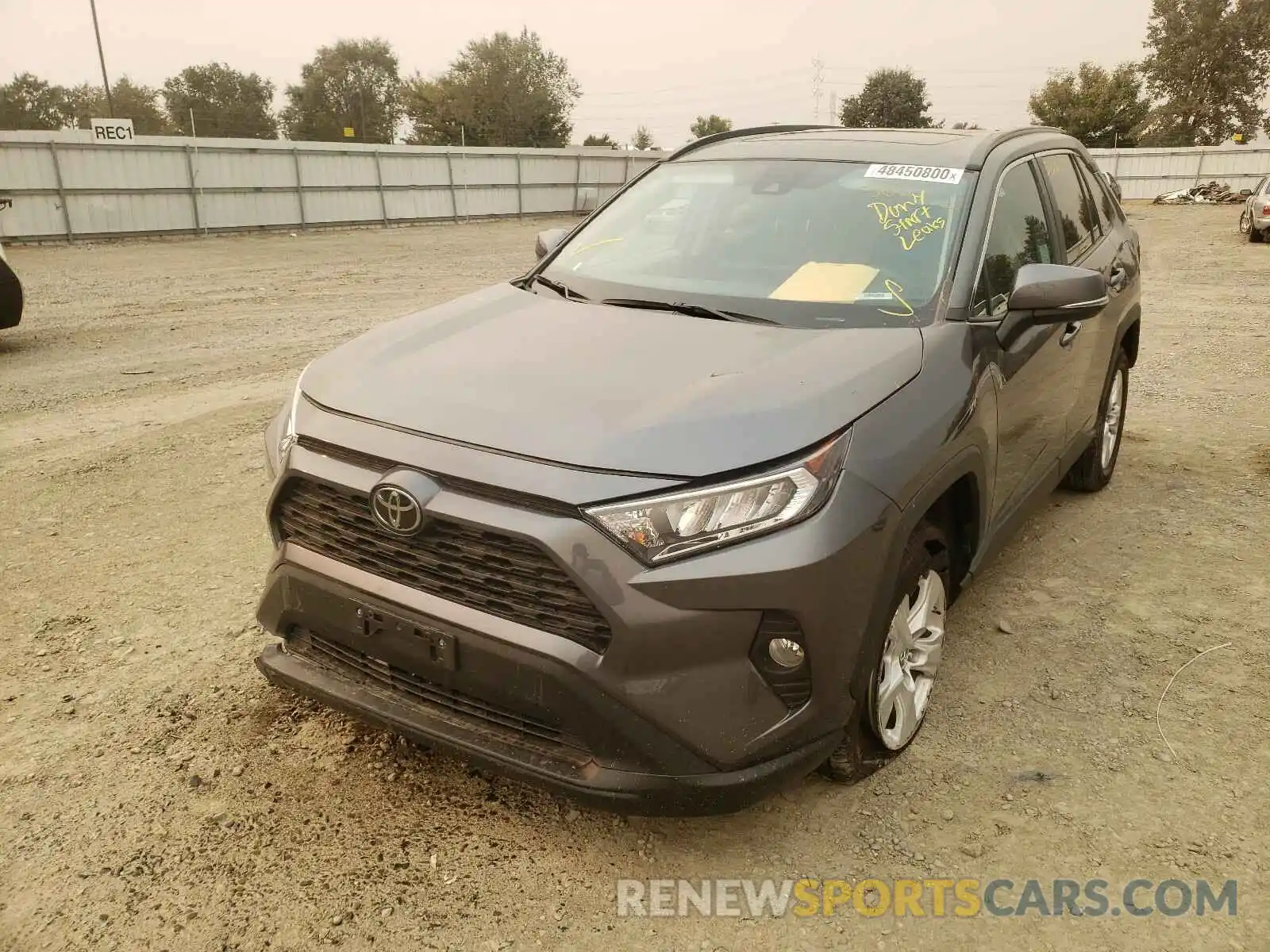 2 Photograph of a damaged car 2T3W1RFV8KC023850 TOYOTA RAV4 2019