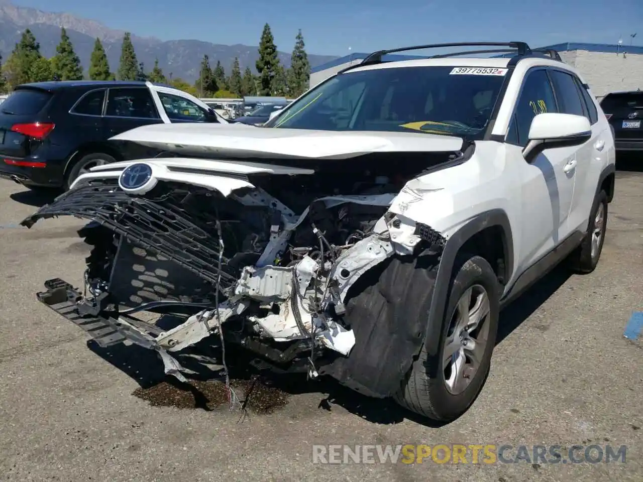 2 Photograph of a damaged car 2T3W1RFV8KC033259 TOYOTA RAV4 2019