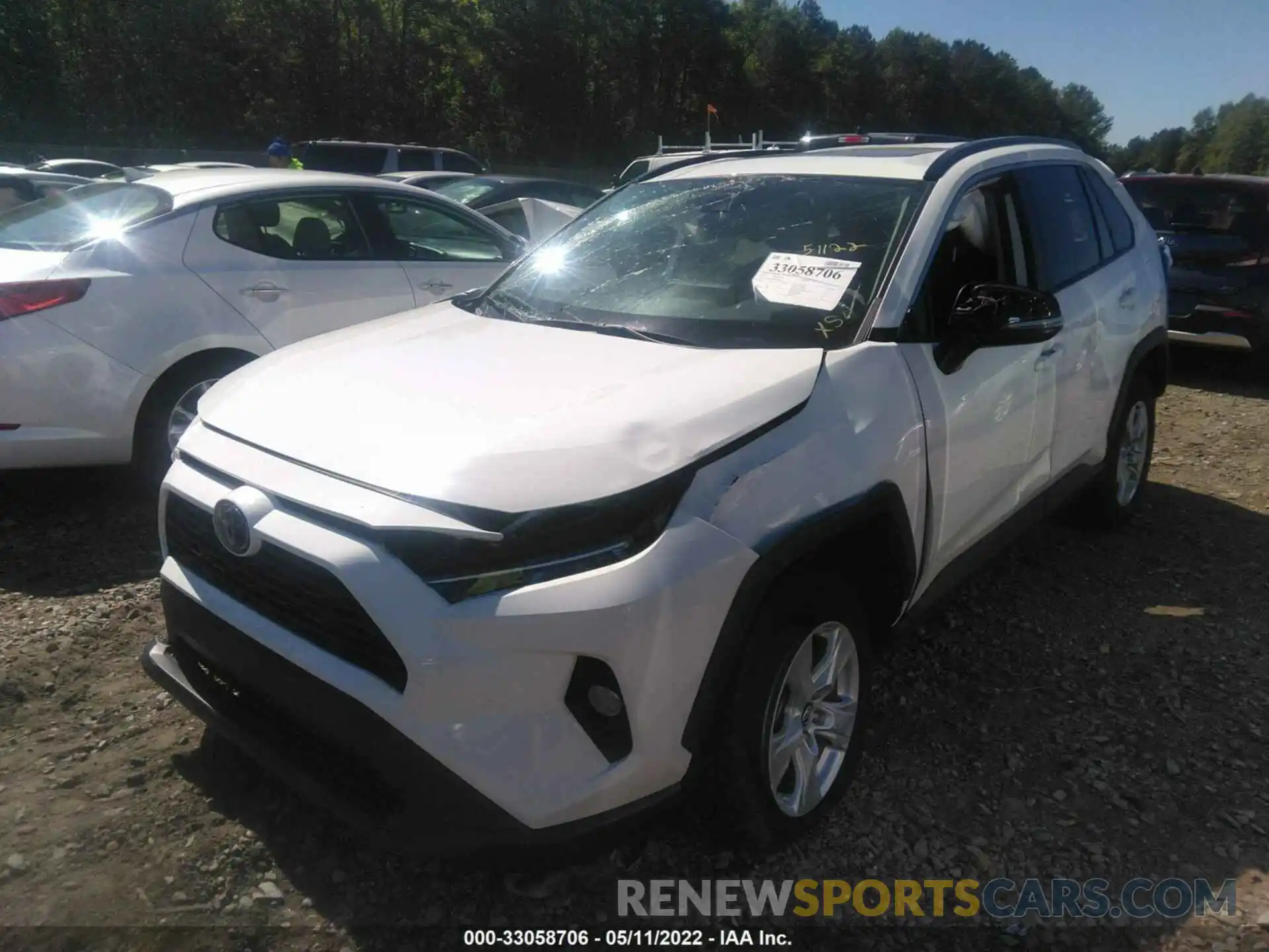 2 Photograph of a damaged car 2T3W1RFV8KW002740 TOYOTA RAV4 2019