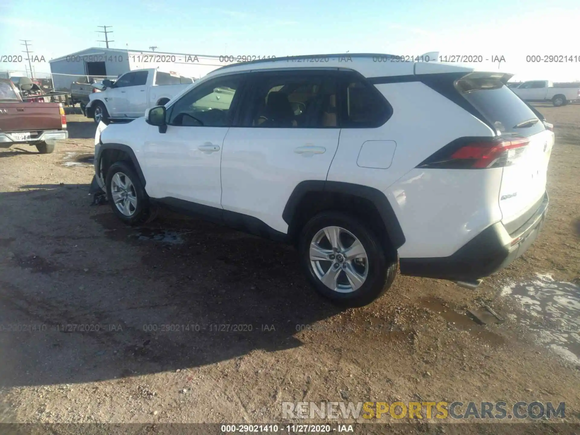 3 Photograph of a damaged car 2T3W1RFV8KW007050 TOYOTA RAV4 2019