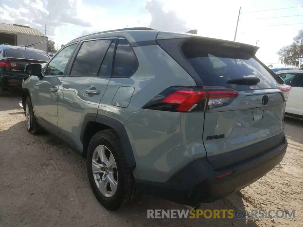 3 Photograph of a damaged car 2T3W1RFV8KW012331 TOYOTA RAV4 2019