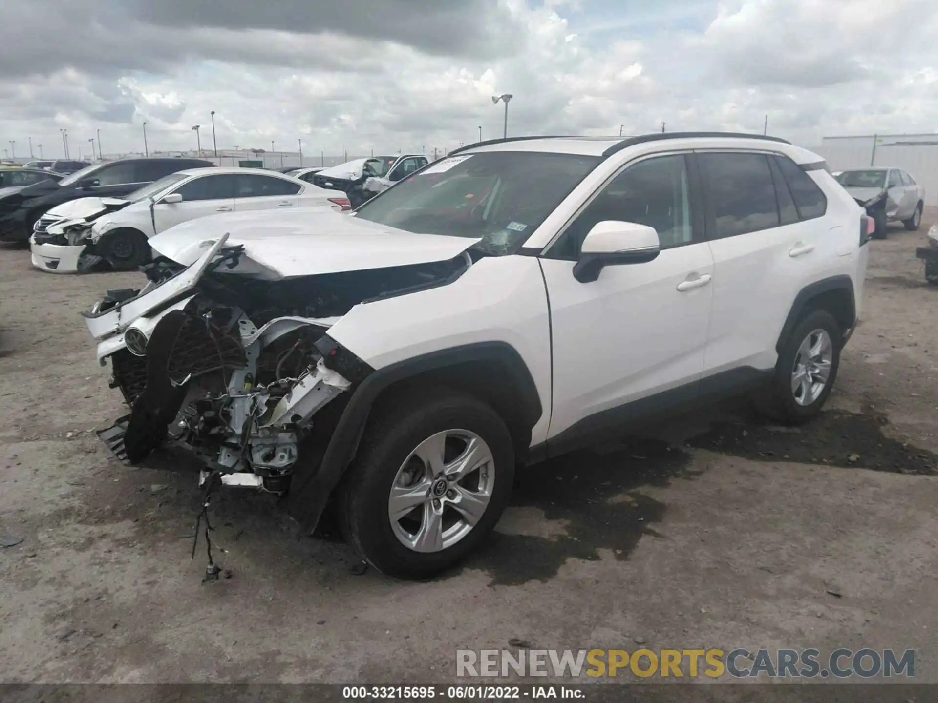 2 Фотография поврежденного автомобиля 2T3W1RFV8KW012801 TOYOTA RAV4 2019