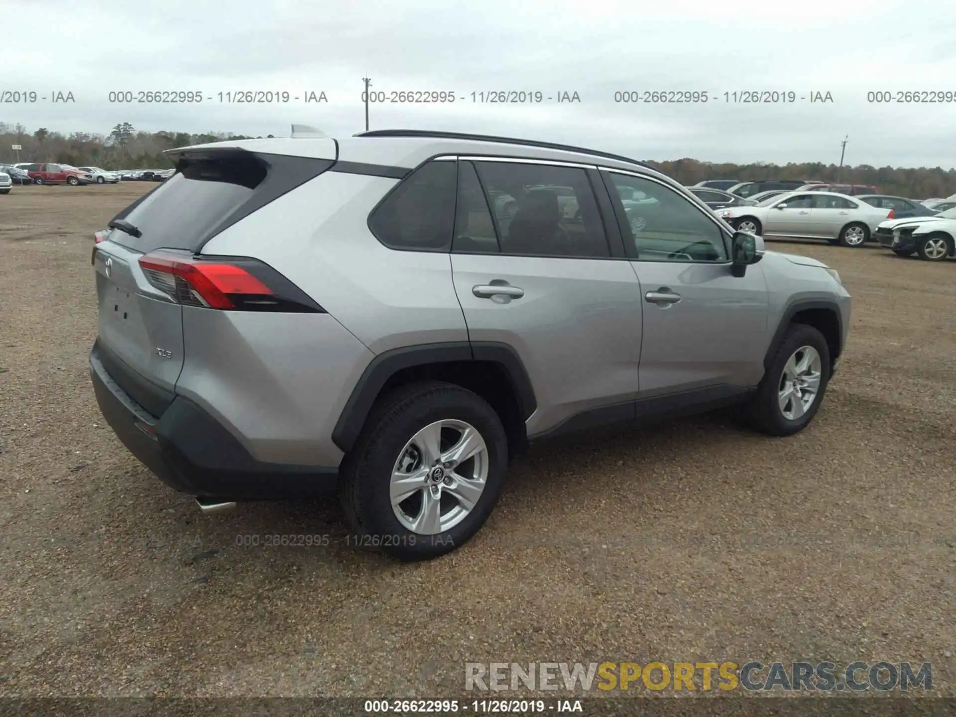 4 Photograph of a damaged car 2T3W1RFV8KW015777 TOYOTA RAV4 2019