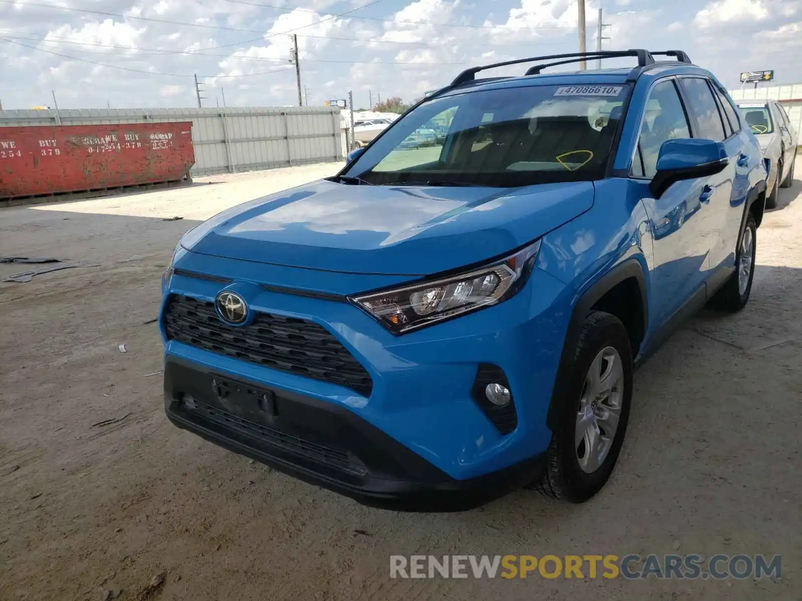 2 Photograph of a damaged car 2T3W1RFV8KW017433 TOYOTA RAV4 2019