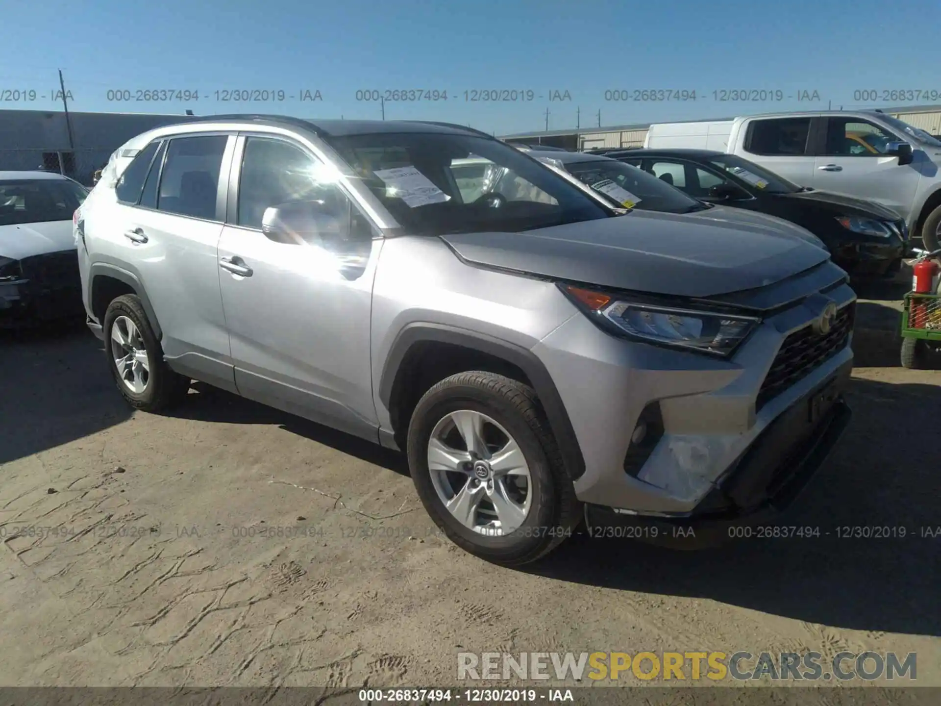 1 Фотография поврежденного автомобиля 2T3W1RFV8KW018159 TOYOTA RAV4 2019