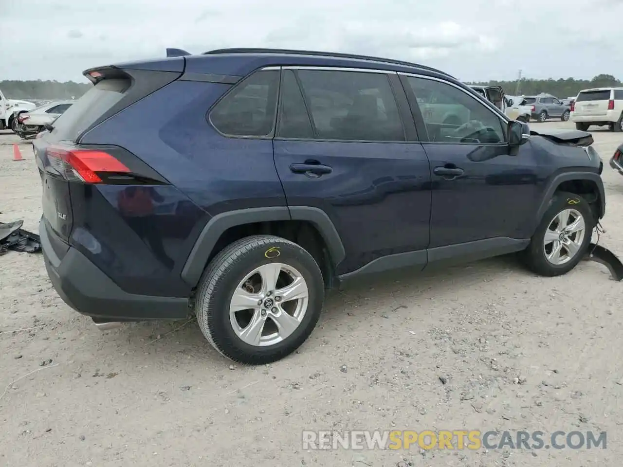 3 Photograph of a damaged car 2T3W1RFV8KW019019 TOYOTA RAV4 2019