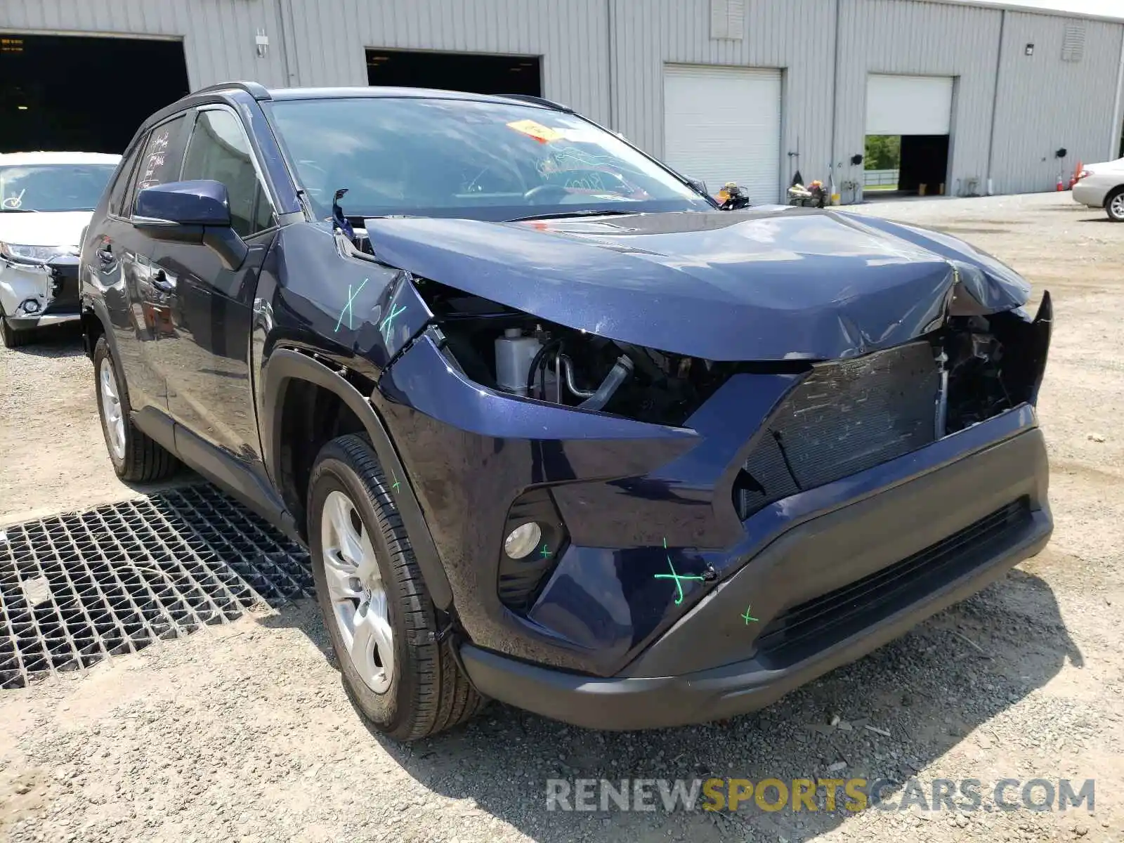 1 Photograph of a damaged car 2T3W1RFV8KW024768 TOYOTA RAV4 2019