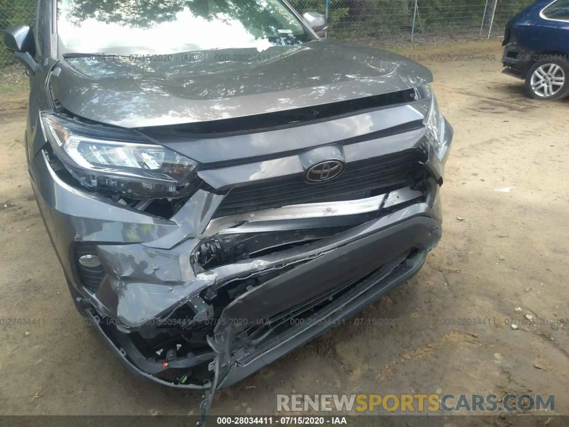 6 Photograph of a damaged car 2T3W1RFV8KW026035 TOYOTA RAV4 2019