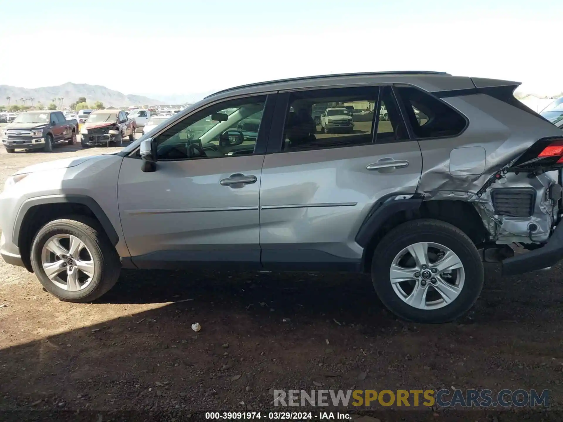 14 Photograph of a damaged car 2T3W1RFV8KW047838 TOYOTA RAV4 2019