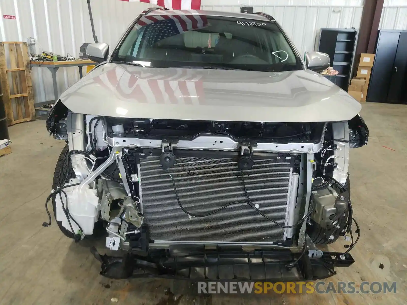 9 Photograph of a damaged car 2T3W1RFV8KW049539 TOYOTA RAV4 2019