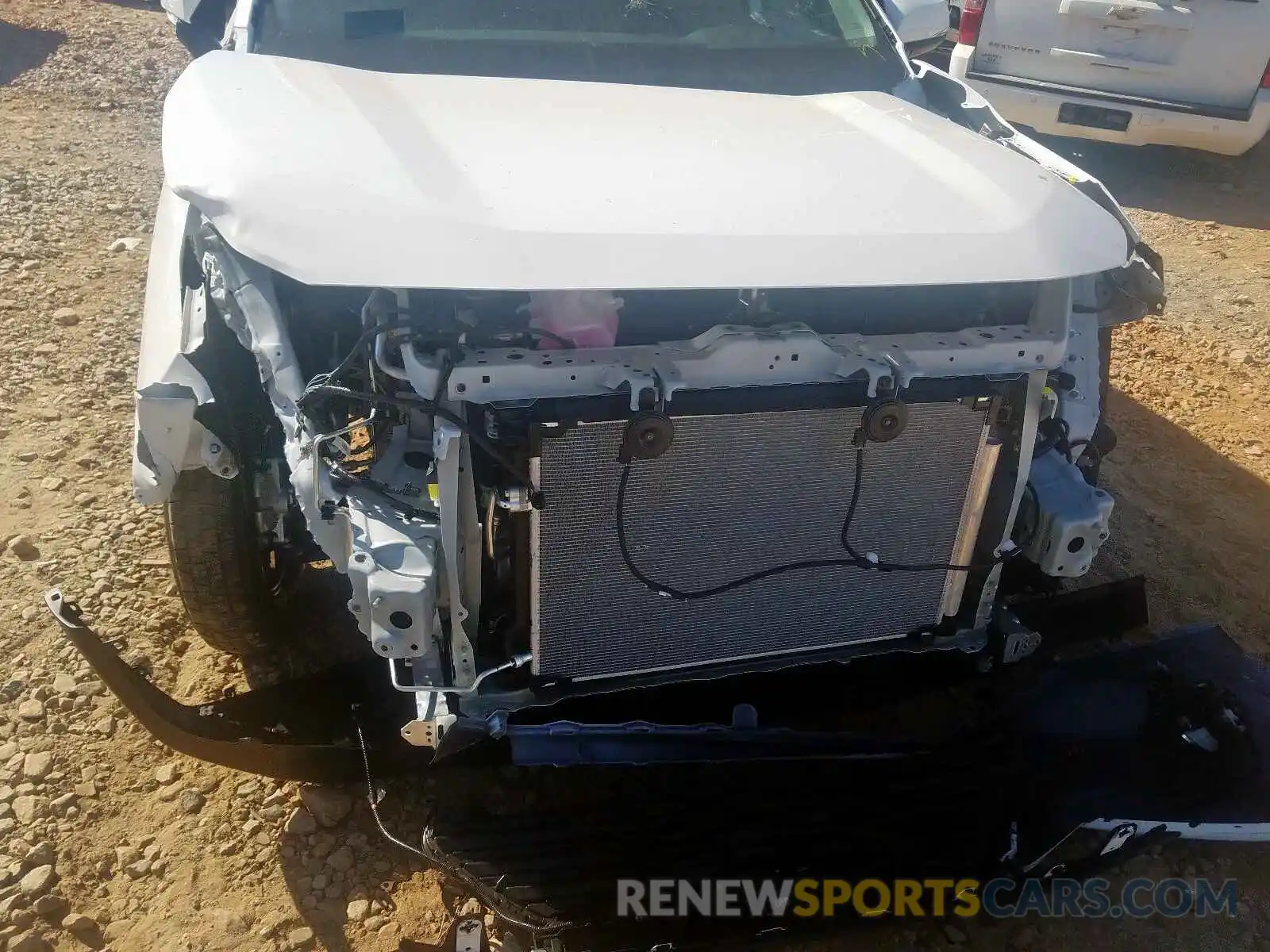 9 Photograph of a damaged car 2T3W1RFV8KW049721 TOYOTA RAV4 2019