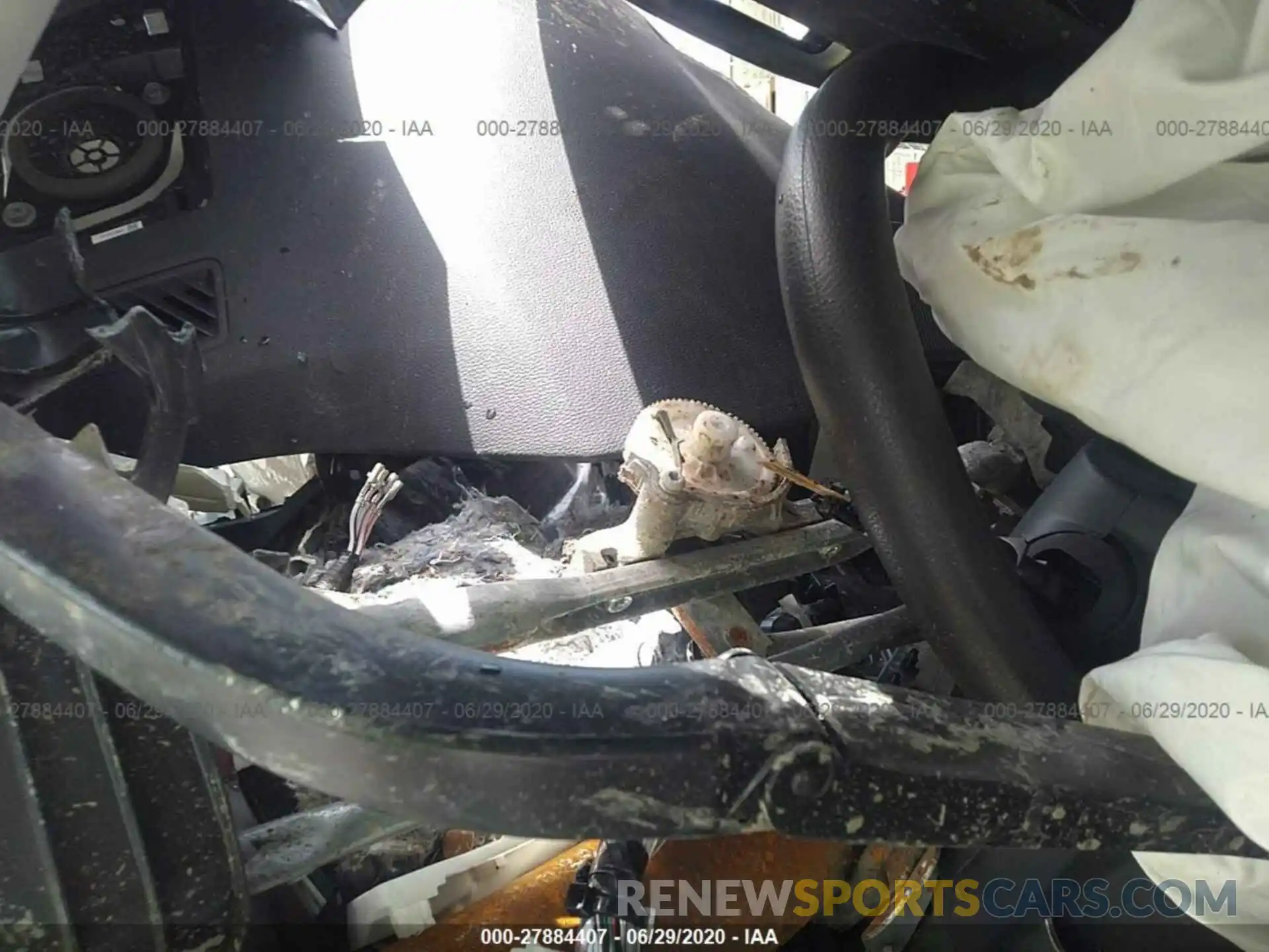 7 Photograph of a damaged car 2T3W1RFV8KW051047 TOYOTA RAV4 2019