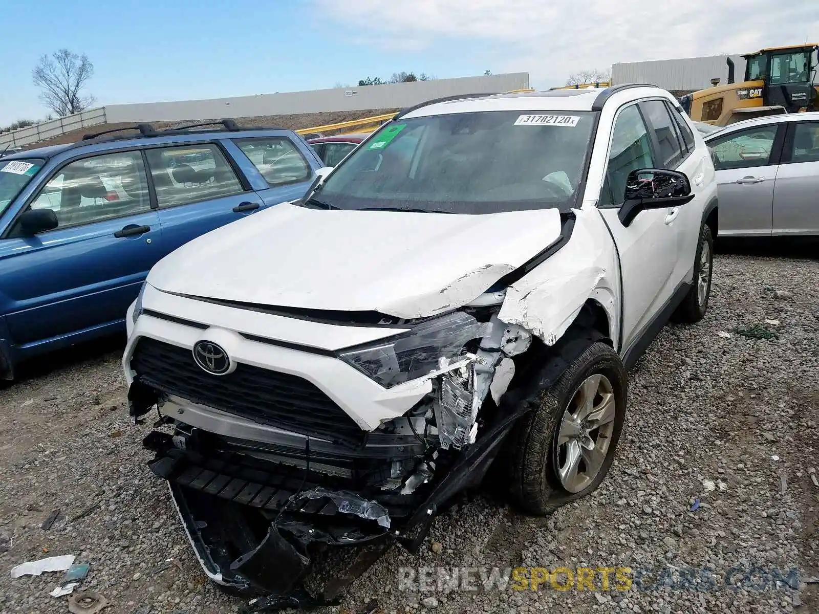 2 Photograph of a damaged car 2T3W1RFV8KW055552 TOYOTA RAV4 2019