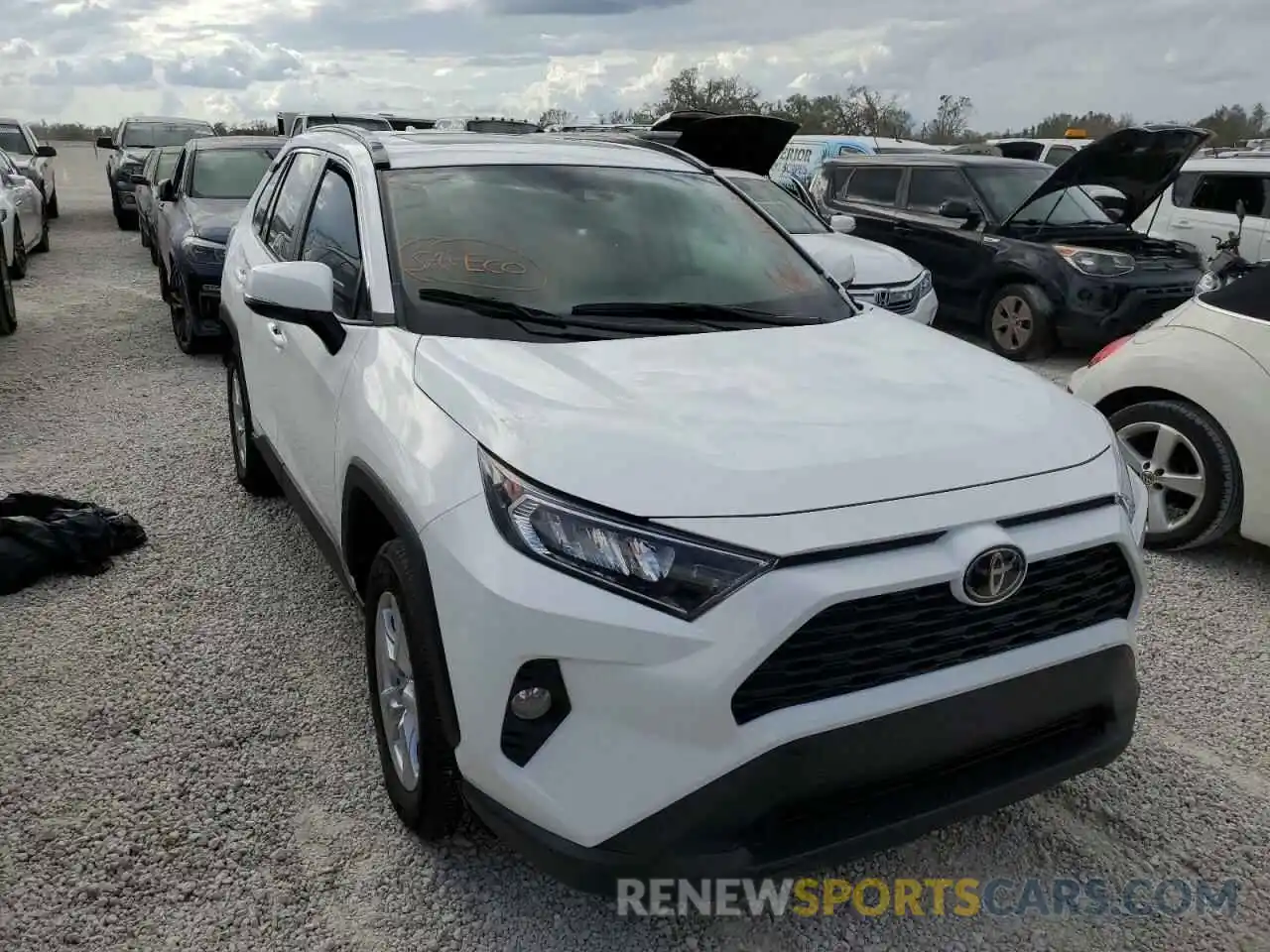 1 Фотография поврежденного автомобиля 2T3W1RFV9KC005521 TOYOTA RAV4 2019