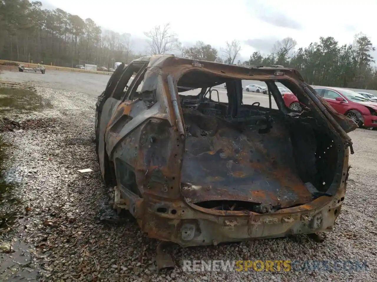 3 Photograph of a damaged car 2T3W1RFV9KC011366 TOYOTA RAV4 2019