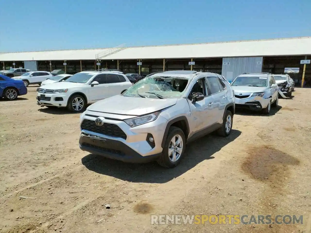 2 Фотография поврежденного автомобиля 2T3W1RFV9KC014672 TOYOTA RAV4 2019