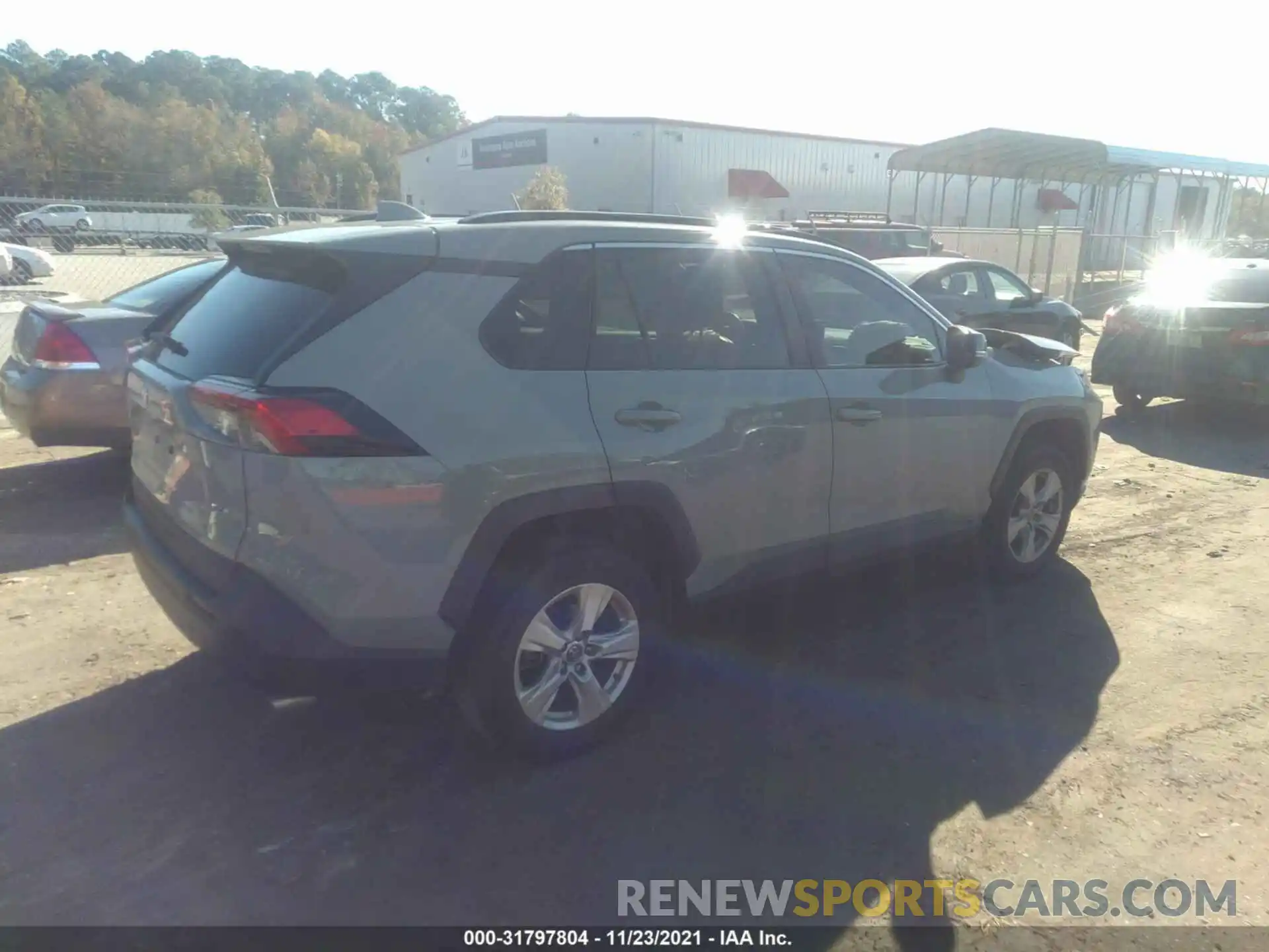 4 Photograph of a damaged car 2T3W1RFV9KC015465 TOYOTA RAV4 2019