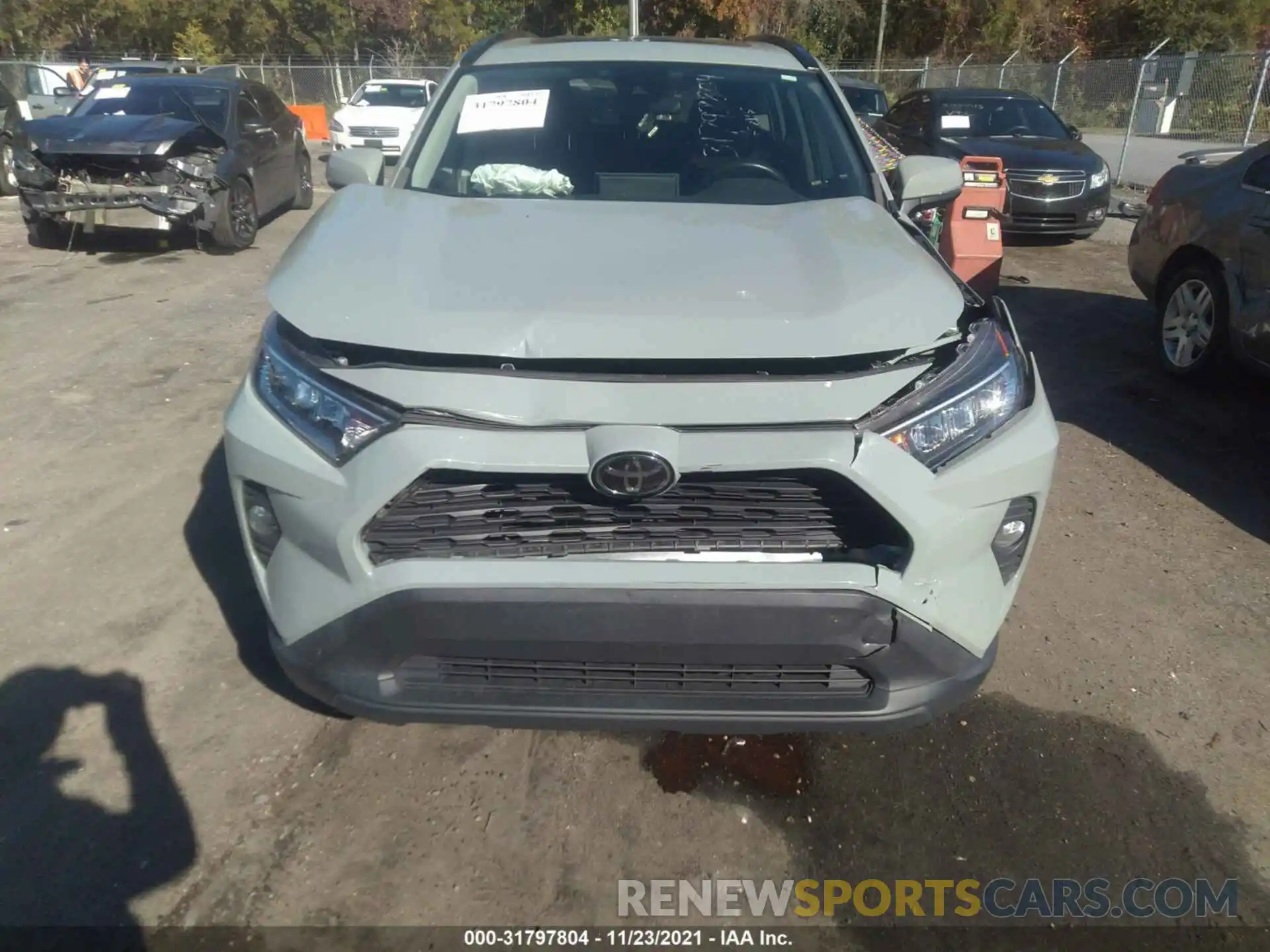 6 Photograph of a damaged car 2T3W1RFV9KC015465 TOYOTA RAV4 2019