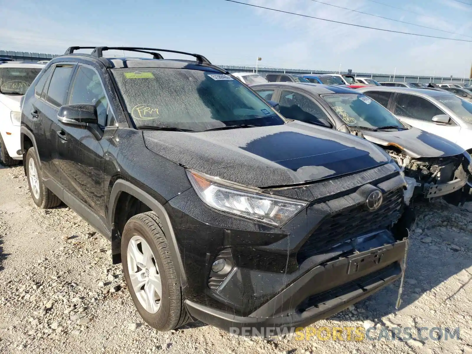 1 Photograph of a damaged car 2T3W1RFV9KC026871 TOYOTA RAV4 2019