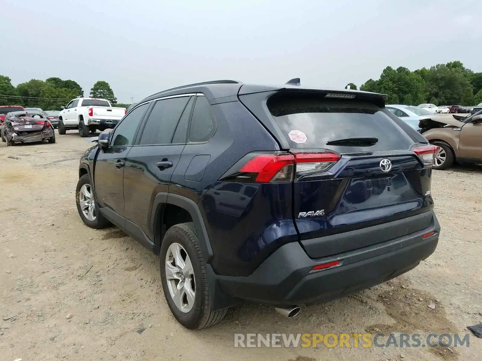 3 Photograph of a damaged car 2T3W1RFV9KC027552 TOYOTA RAV4 2019