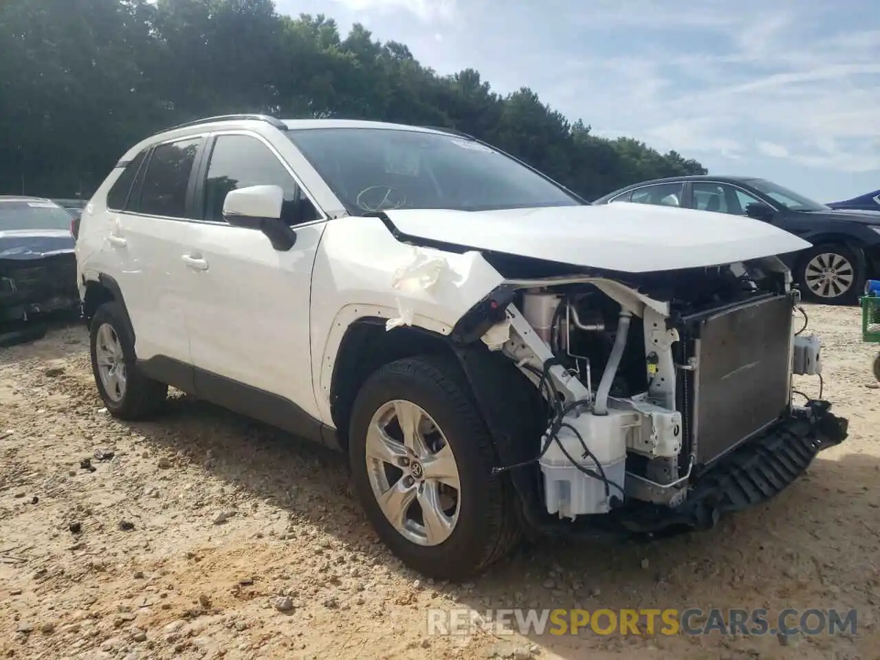 1 Photograph of a damaged car 2T3W1RFV9KC031939 TOYOTA RAV4 2019