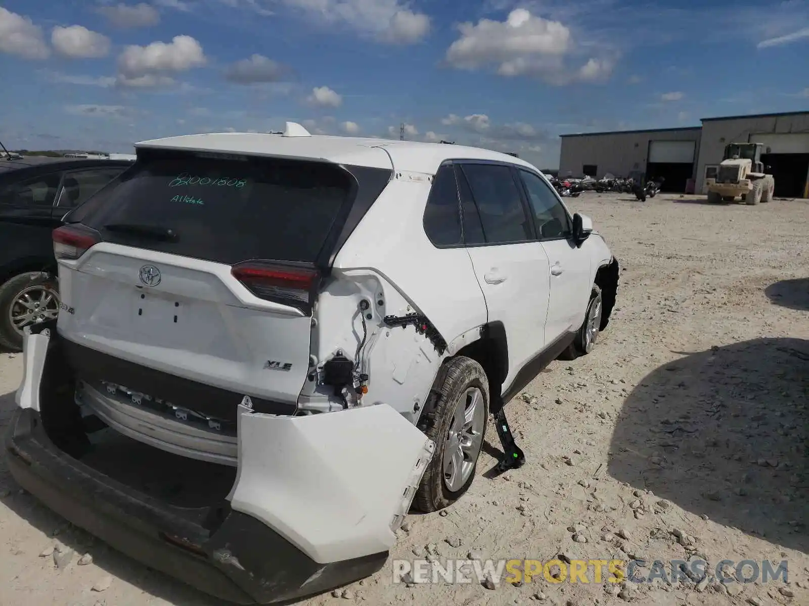 4 Photograph of a damaged car 2T3W1RFV9KW005713 TOYOTA RAV4 2019