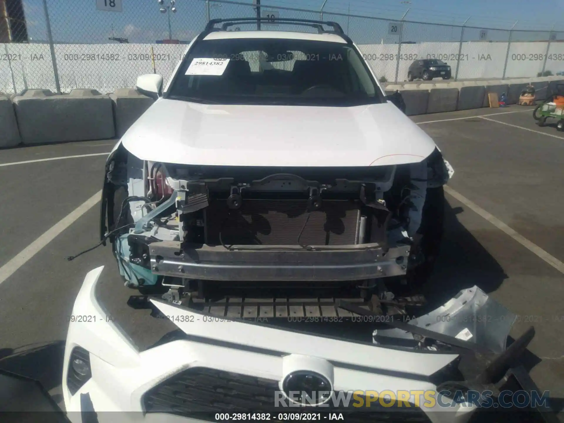 6 Photograph of a damaged car 2T3W1RFV9KW007977 TOYOTA RAV4 2019