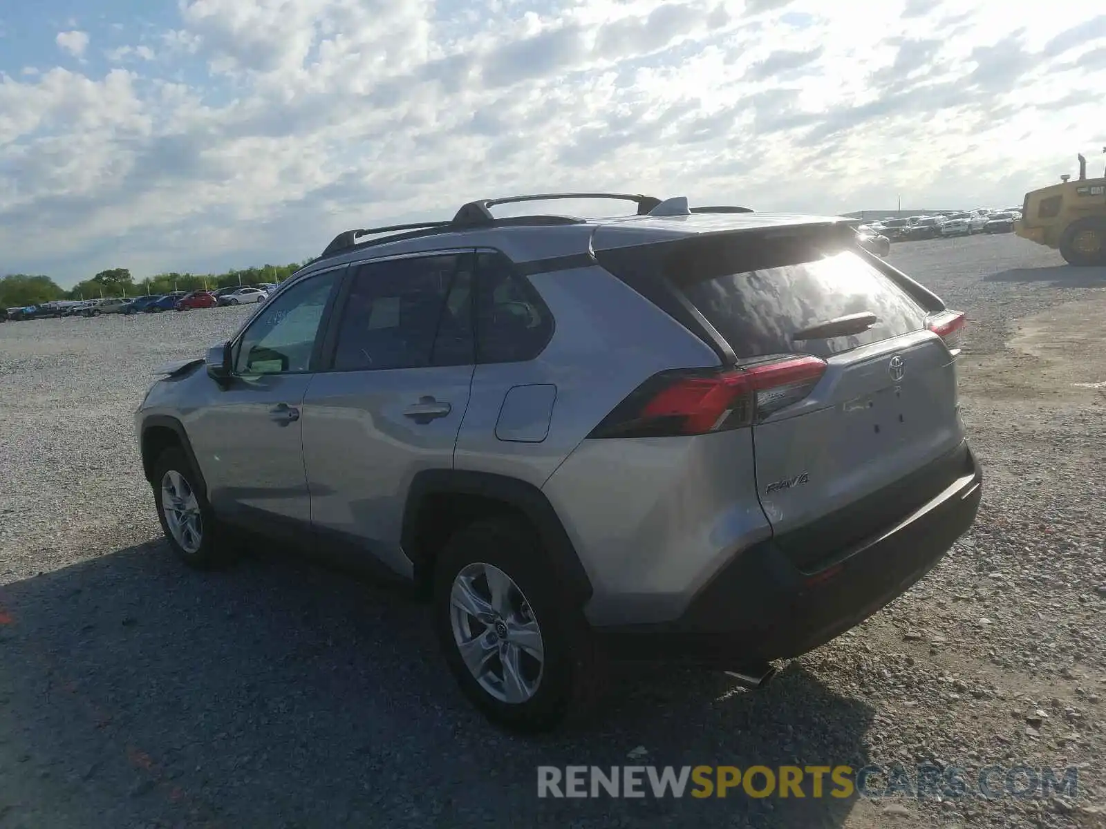 3 Photograph of a damaged car 2T3W1RFV9KW008921 TOYOTA RAV4 2019