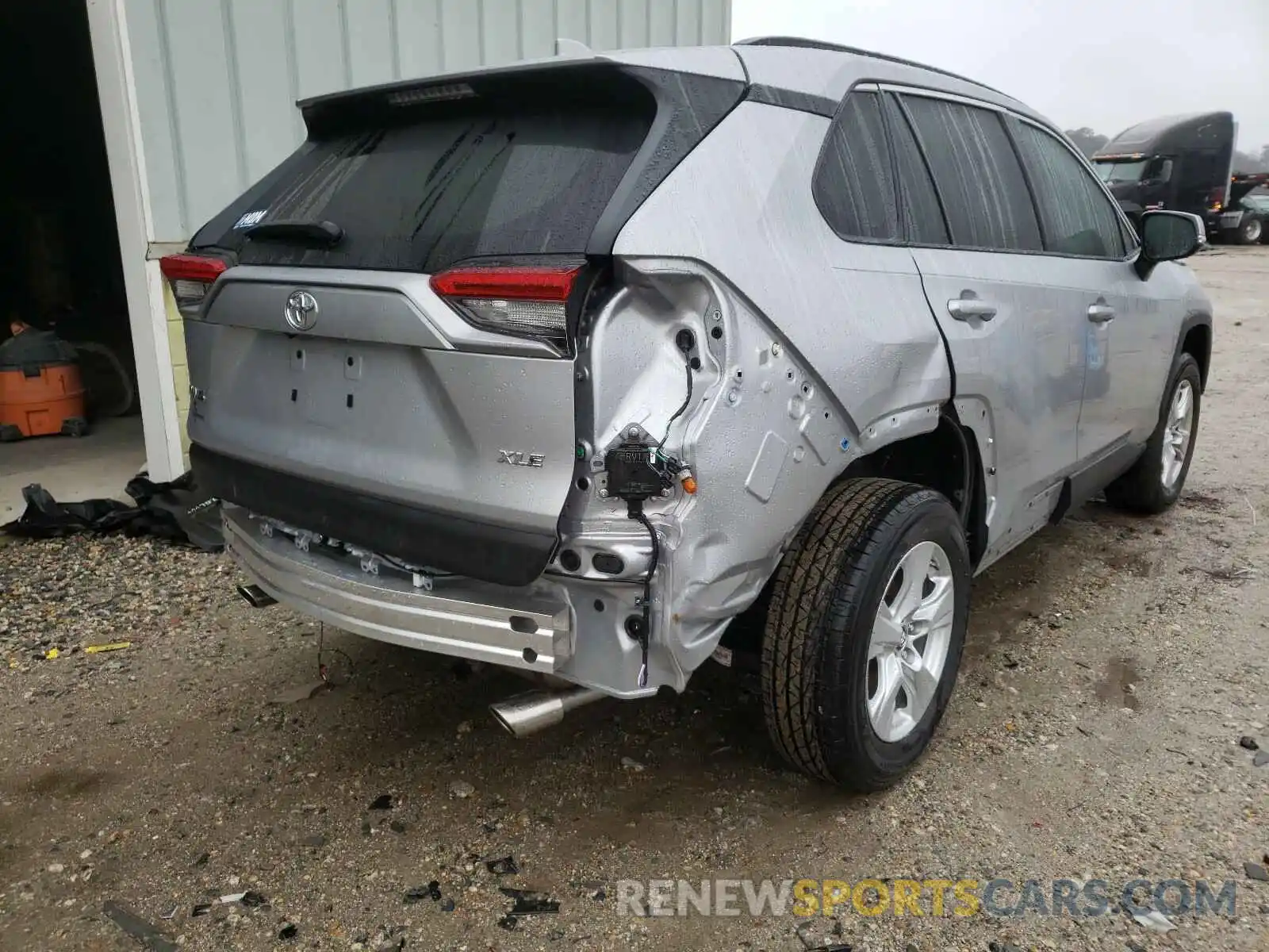 4 Photograph of a damaged car 2T3W1RFV9KW009714 TOYOTA RAV4 2019