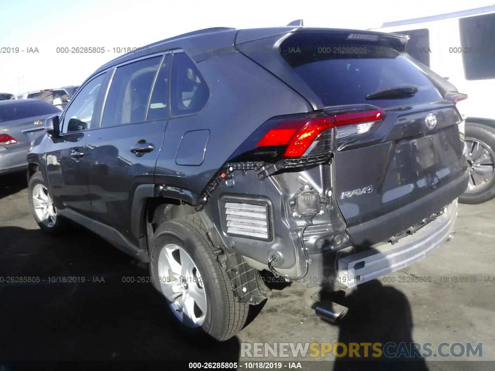 3 Photograph of a damaged car 2T3W1RFV9KW011074 TOYOTA RAV4 2019