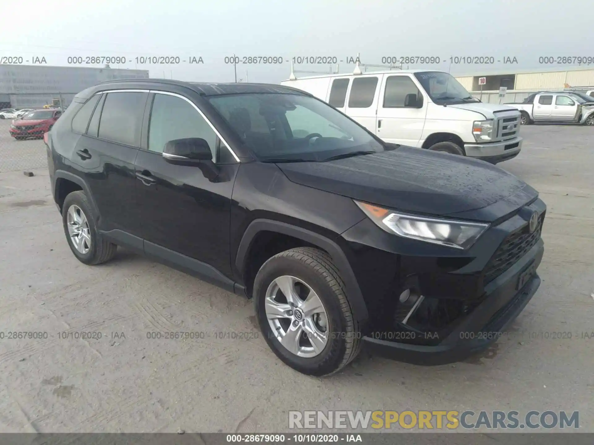 1 Photograph of a damaged car 2T3W1RFV9KW017330 TOYOTA RAV4 2019