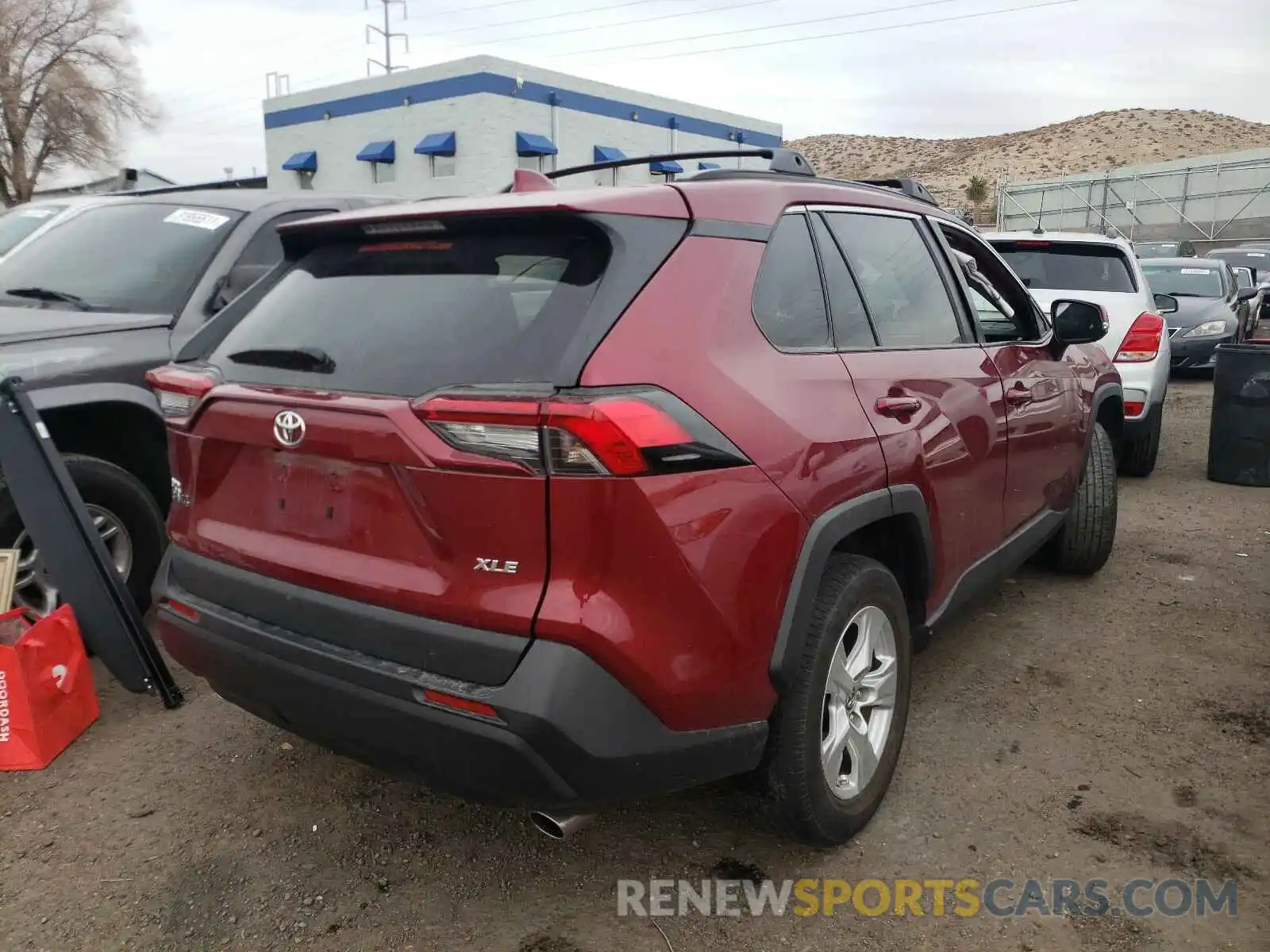 4 Photograph of a damaged car 2T3W1RFV9KW017988 TOYOTA RAV4 2019