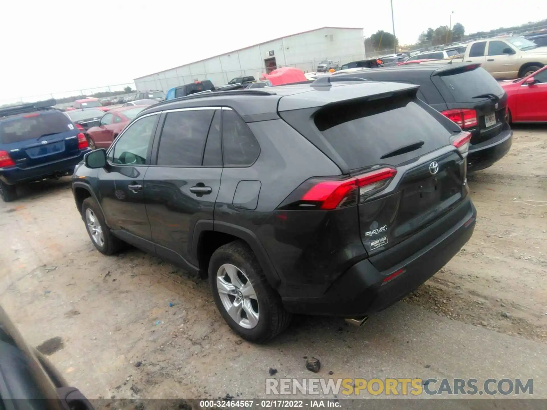 3 Фотография поврежденного автомобиля 2T3W1RFV9KW023340 TOYOTA RAV4 2019