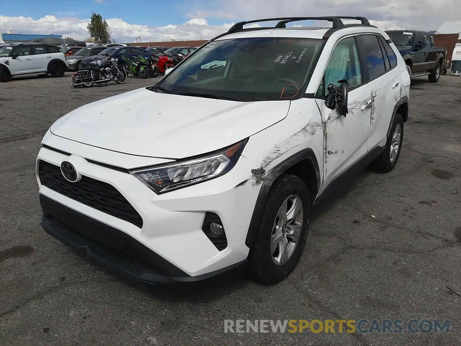 2 Photograph of a damaged car 2T3W1RFV9KW027971 TOYOTA RAV4 2019