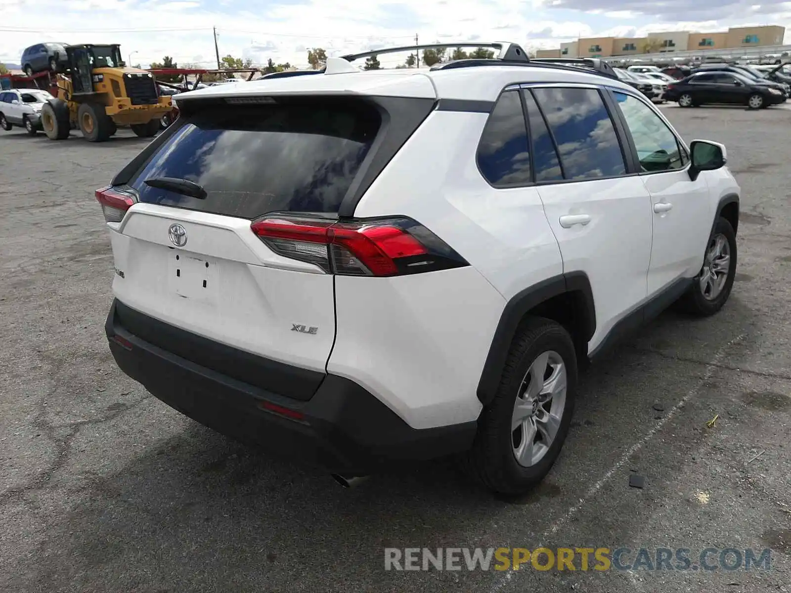 4 Photograph of a damaged car 2T3W1RFV9KW027971 TOYOTA RAV4 2019