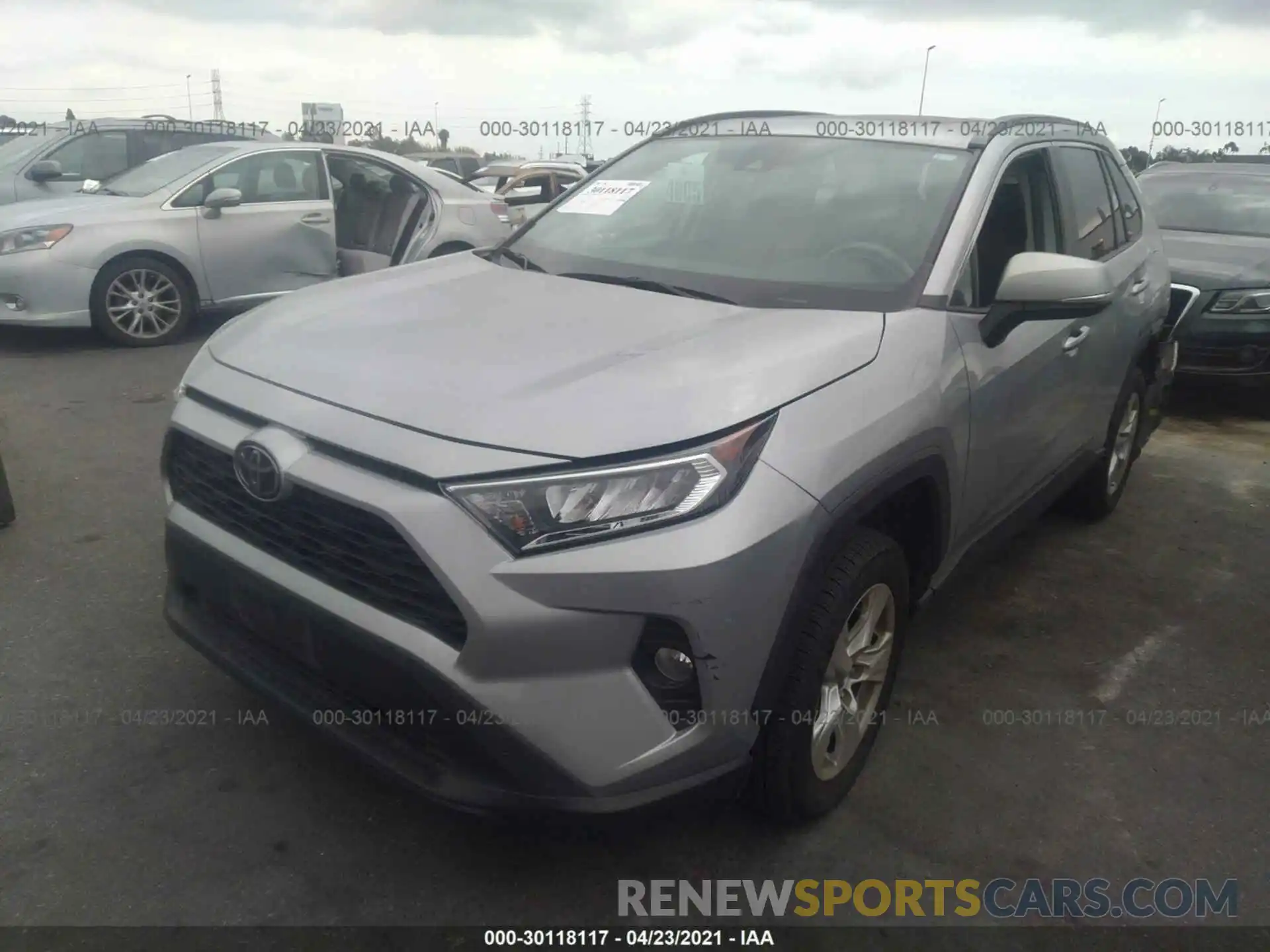 2 Photograph of a damaged car 2T3W1RFV9KW031051 TOYOTA RAV4 2019