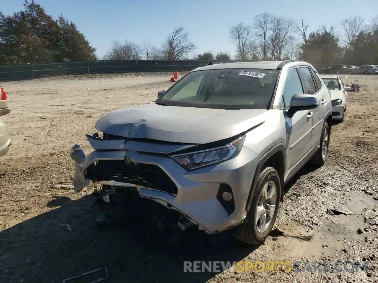 2 Photograph of a damaged car 2T3W1RFV9KW033852 TOYOTA RAV4 2019