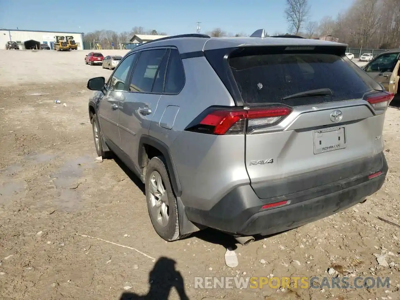 3 Photograph of a damaged car 2T3W1RFV9KW033852 TOYOTA RAV4 2019