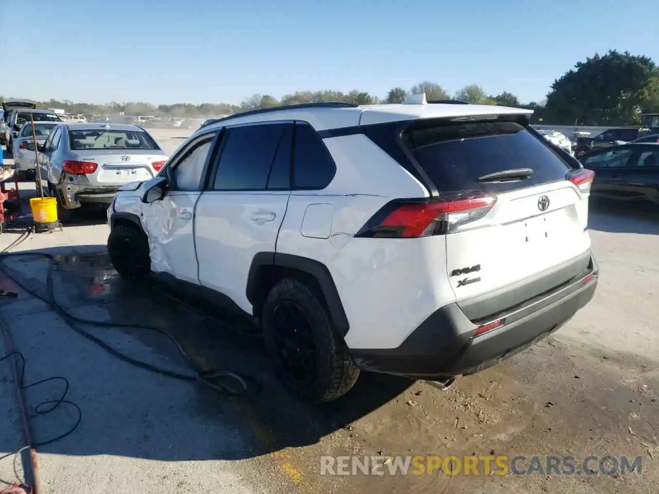 3 Photograph of a damaged car 2T3W1RFV9KW053017 TOYOTA RAV4 2019